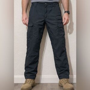 5.11 tactical pants men’s size 34 x 34 black gently use condition